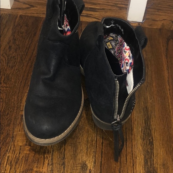 Nina size 2 booties zipper closure - Picture 4 of 7